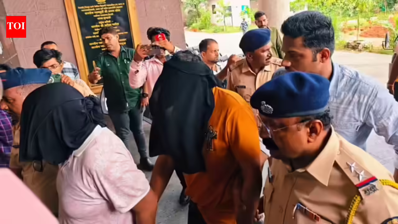 Maharashtra TET case: Cops hunt for Bihar man behind paper leaks in 4 states for 25 year | Mumbai News