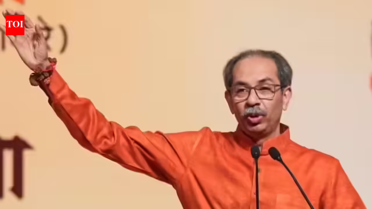 Disqualify 6 rebel MPs if rule of law prevails: Shiv Sena (UBT) chief Uddhav Thackeray to Speaker | Mumbai News