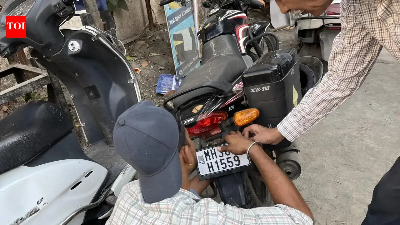 Deadline ends June 30, strict action from July 1 for non‑HSRP vehicles in Maharashtra | Mumbai News