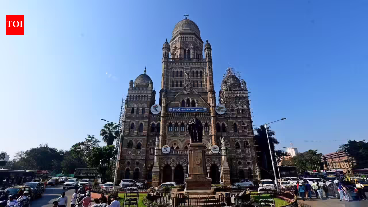 BMC to transfer civic employees who deliberately decline promotions | Mumbai News