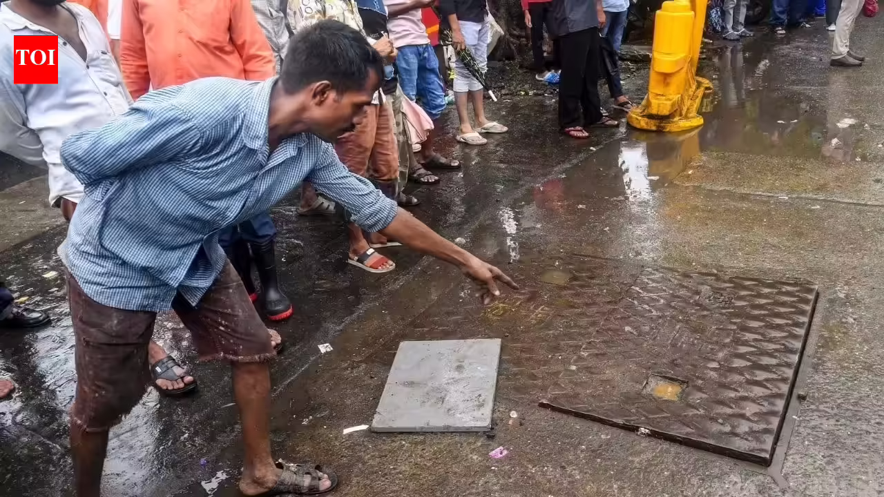 Mumbai manhole tragedy: 4 BMC officials suspended after 60-year-old dies in storm drain | Mumbai News