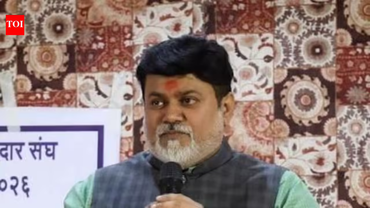Maha govt to address objections to Thane Ring Metro | Mumbai News