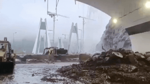 ‘Stuck since 4am’: Landslide near Missing Link, flooding cripple Mumbai-Pune traffic; diversions trigger long jams | Mumbai News