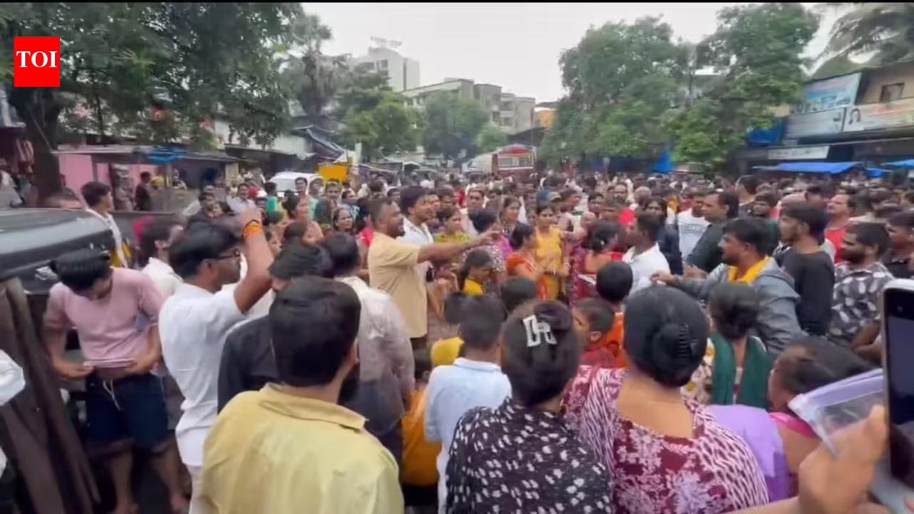Fifth day of flood, sweat and tears in Vasai-Virar | Mumbai News