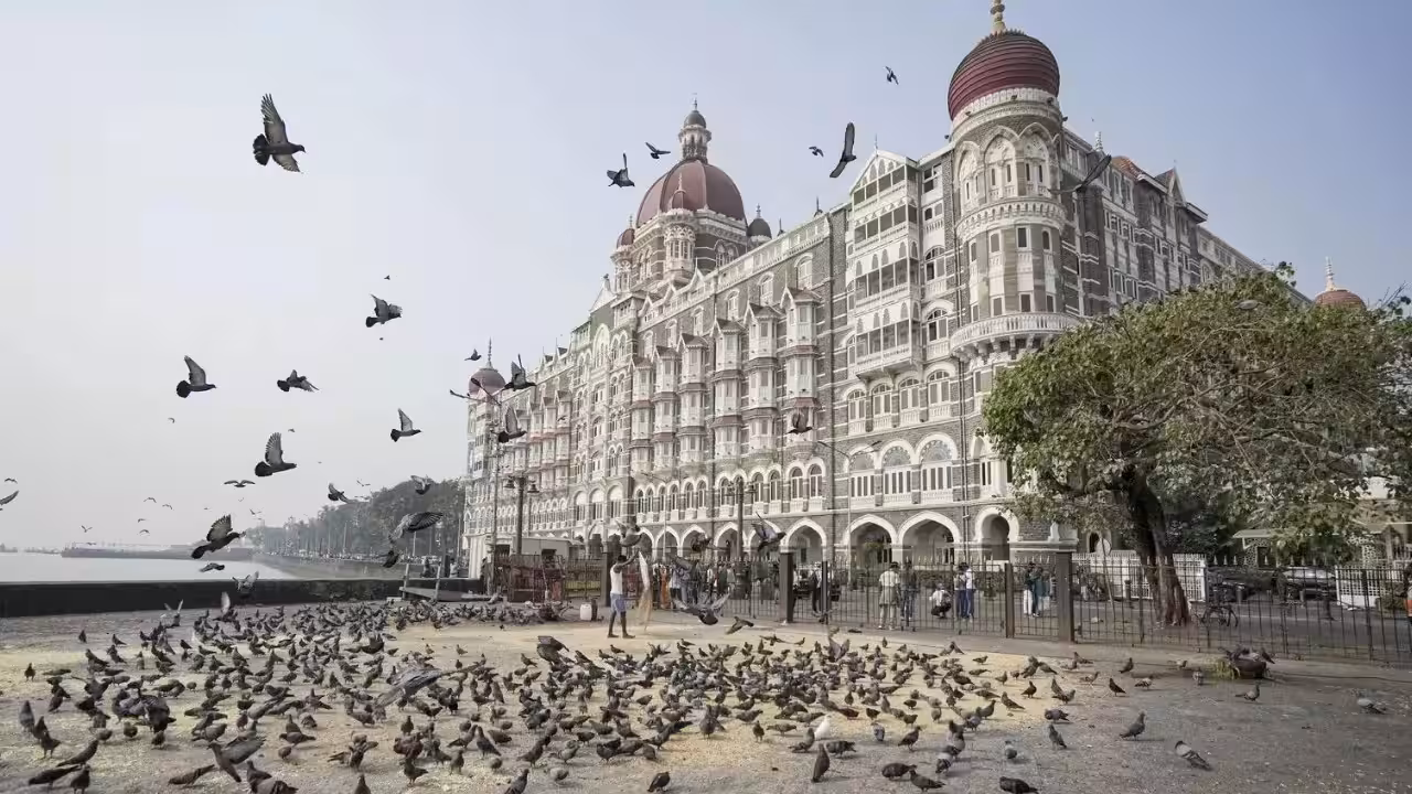 Taj Mahal Palace Hotel receives bomb threat call, Mumbai Police conduct search operation | Mumbai News