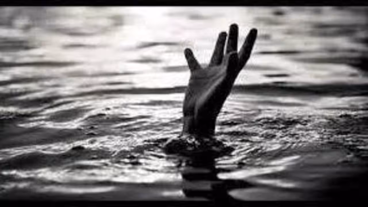 Two youths who drowned at Arnala beach found dead after 36-hour search | Mumbai News