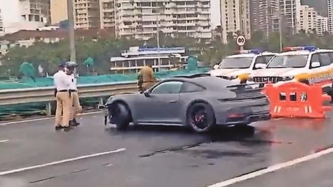 Speeding Porsche hits divider, car on Coastal Road, girl injured | Mumbai News