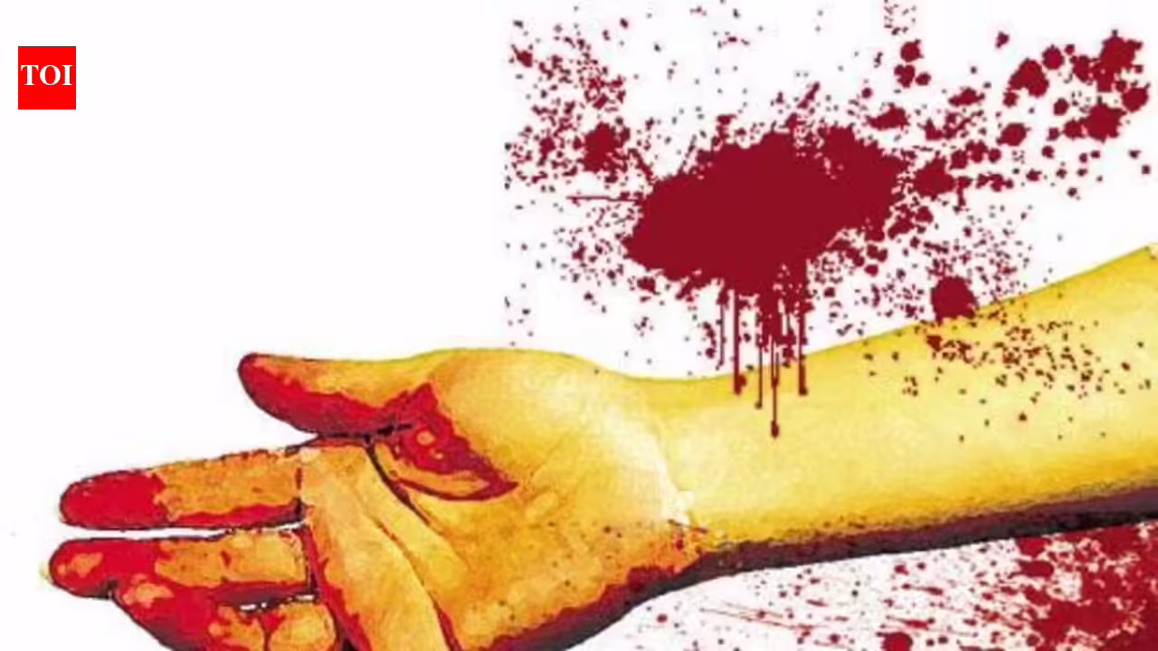 Woman kills boyfriend, stuffs body in sack, and dumps it in bathroom of Kalyan flat before fleeing to Kolkata | Mumbai News