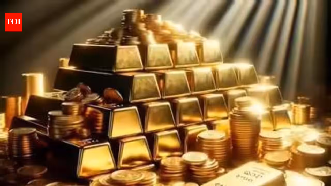 Three foreign nationals held with Rs 18 crore smuggled gold hidden inside aircraft panels | Mumbai News