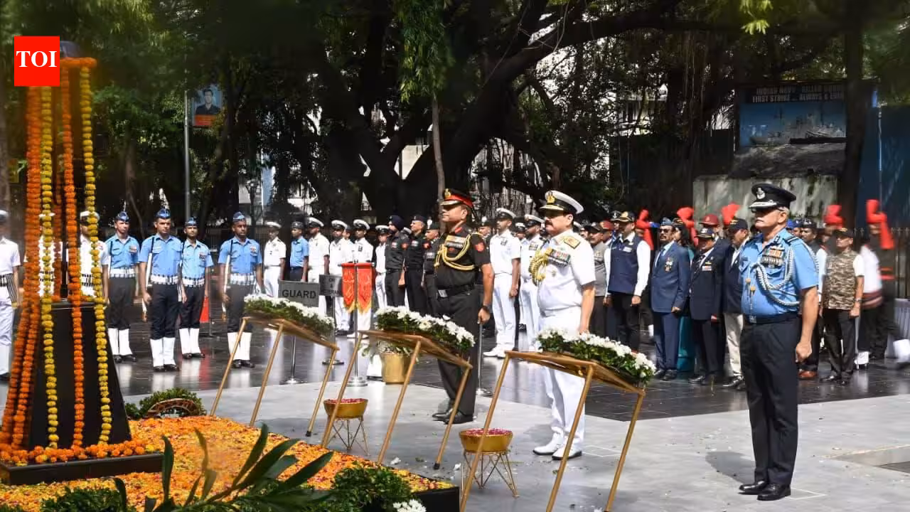 Indian armed forces mark 27th Kargil Vijay Diwas in Mumbai ceremony | Mumbai News