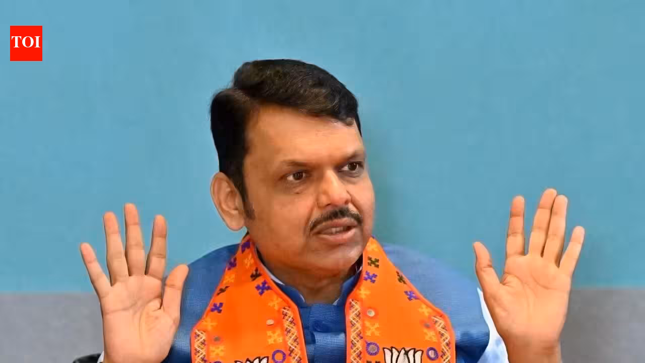 Fadnavis again dismisses Delhi move buzz, says ‘Bharat with PM’ | Mumbai News