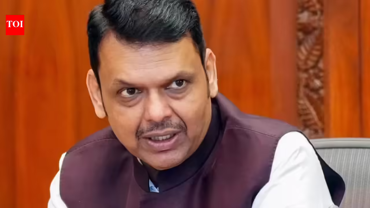 Locals urge Maharashtra CM Devendra Fadnavis to protect open spaces in Juhu | Mumbai News