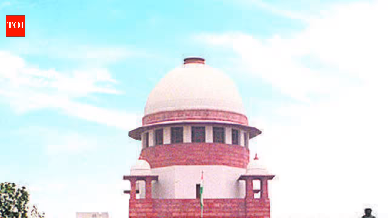 Supreme Court stays issuance of work order till Aug 13 in Bandra, Worli cluster redevelopment projects | Mumbai News