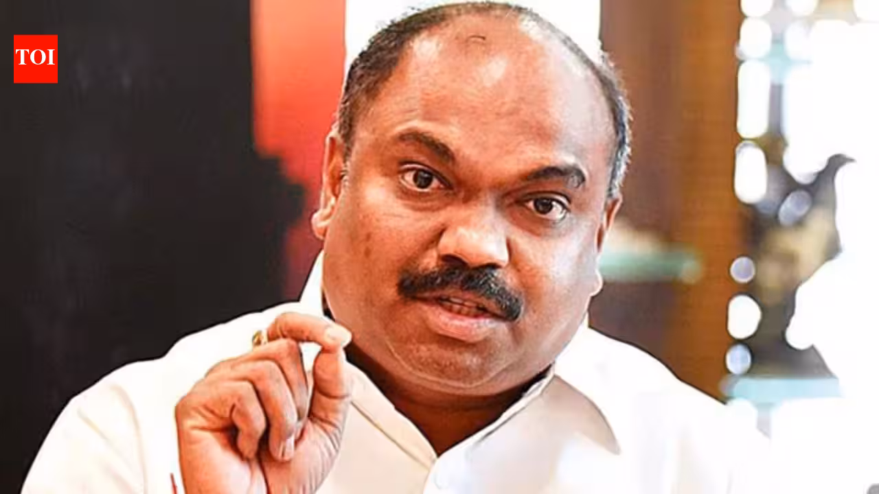 Shiv Sena (UBT) leader Anil Parab acquitted in 2023 BMC official assault case | Mumbai News