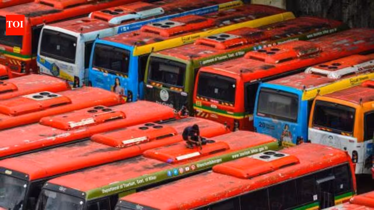 Power cut at BEST charging depots due to non-payment of bills impacts electric bus operations in Mumbai, causes commuter inconvenience | Mumbai News