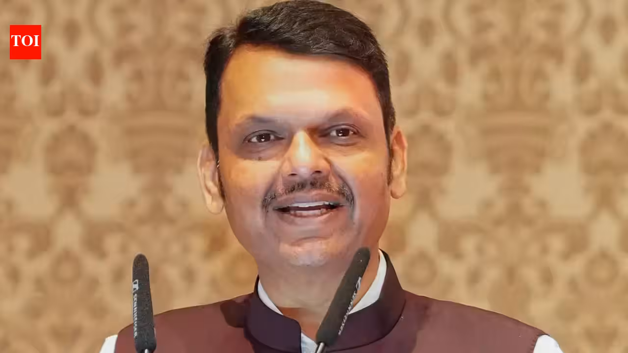 Maharashtra CM Devendra Fadnavis to launch financial security initiative for 1,000 Girls in Mumbai | Mumbai News