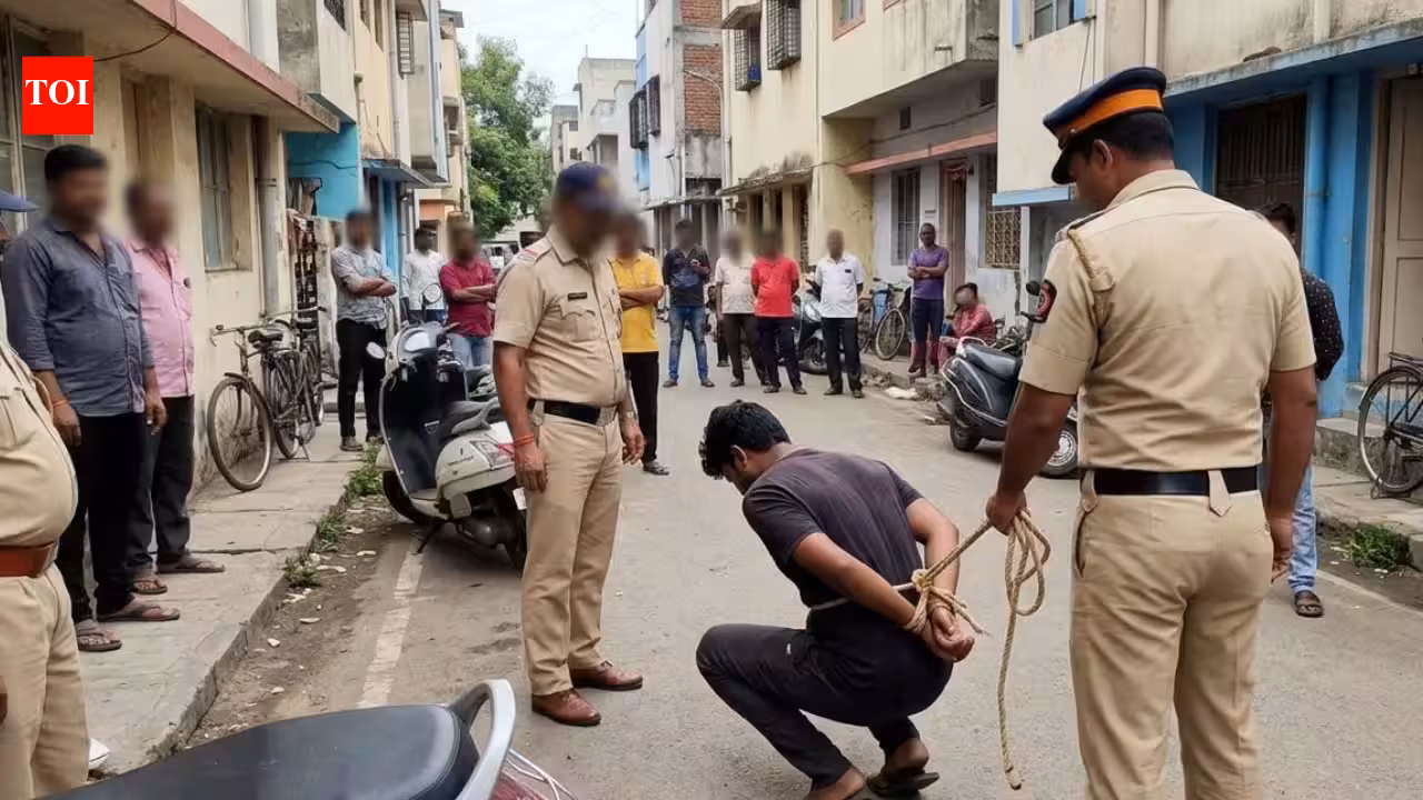 Youth paraded with hands tied by rope, notice to Pune top cop | Mumbai News