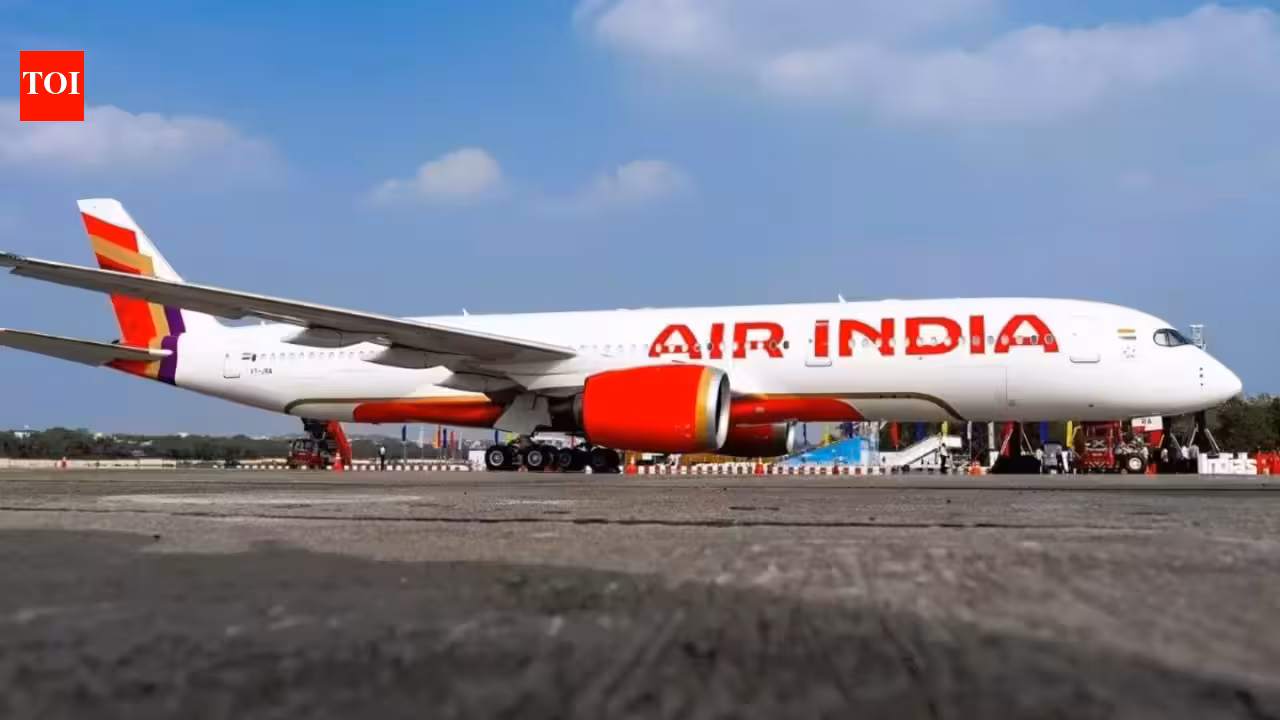 Mumbai Police arrest passenger for smoking on Saudi-Mumbai flight | Mumbai News