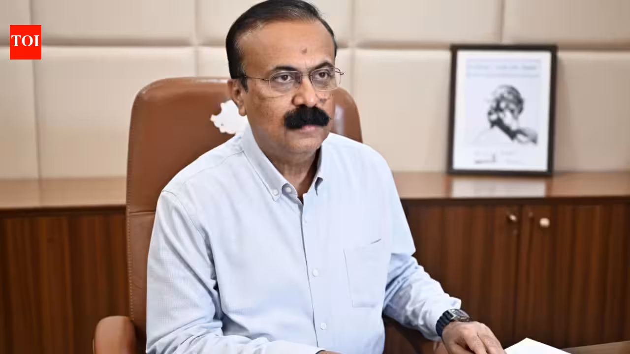Timely intervention by Maharashtra transport commissioner restores pending RTO services | Mumbai News