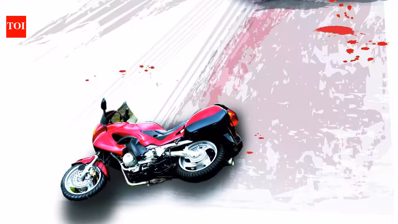 Two Maharashtra residents killed in separate highway bike accidents | Mumbai News