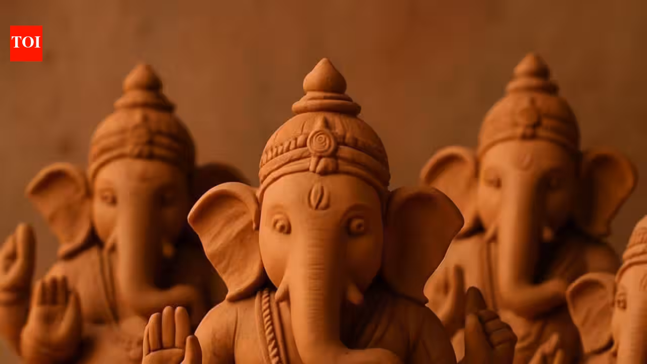 Maharashtra State Road Transport Corporation rolls out mega Ganesh Festival Plan: 5,220 additional buses to Konkan | Mumbai News