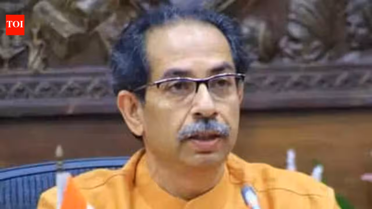 Uddhav slams Modi for meeting defected Sena (UBT) MPs | Mumbai News