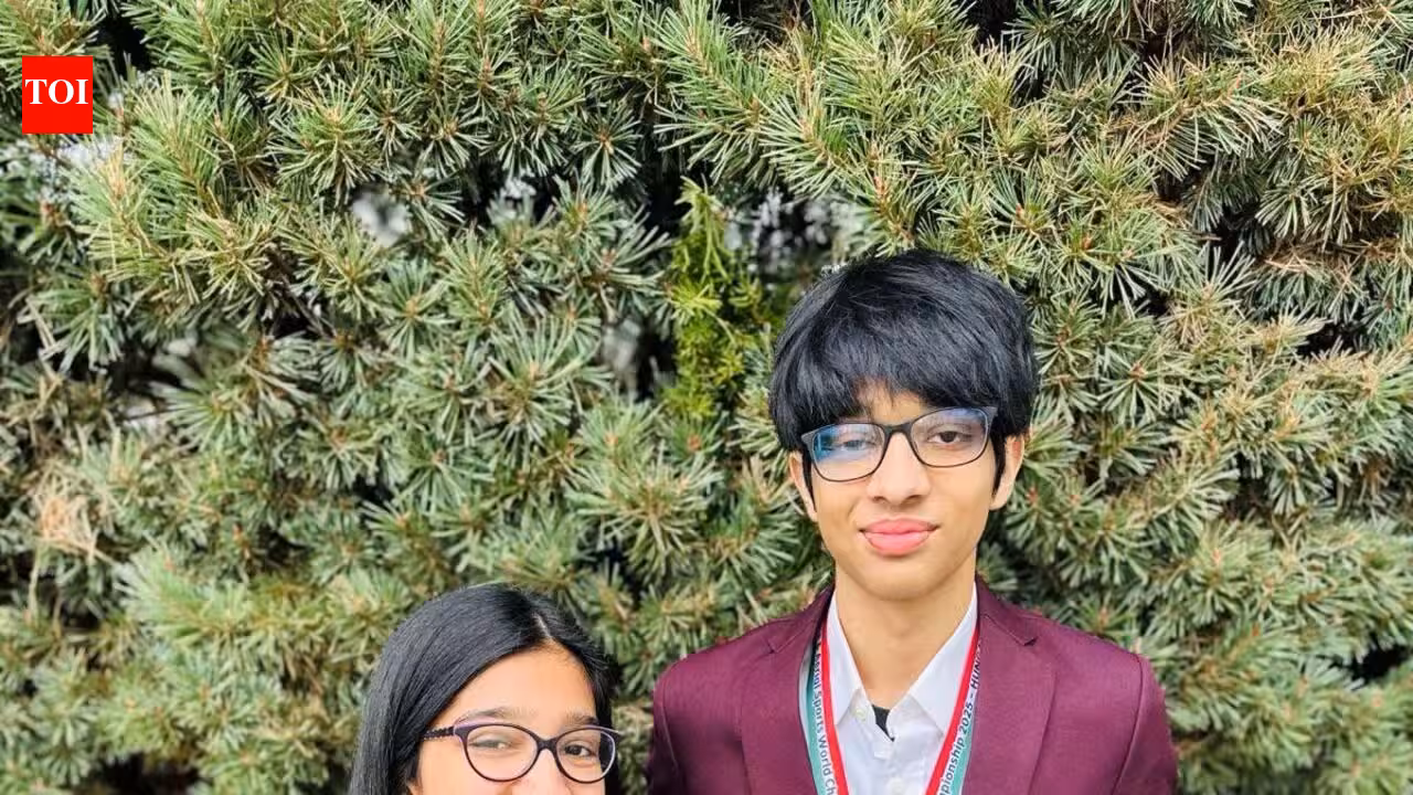 From silk to cards, Mumbai siblings win gold in offbeat sports | Mumbai News