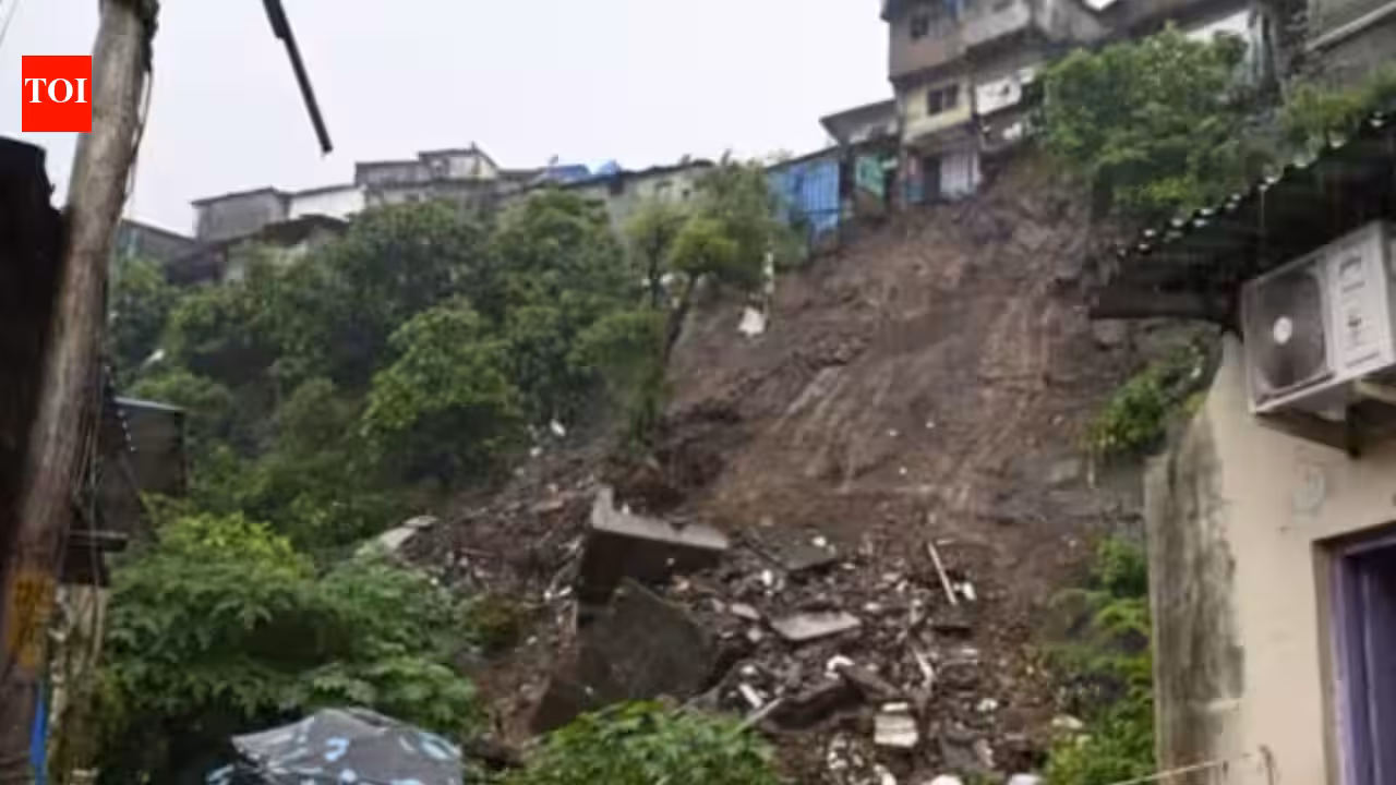 Landslide hits Mumbai’s Kurla; several people feared trapped | Mumbai News